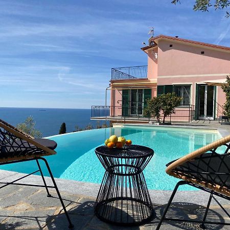 Casaviva - Ampio Trilocale Vista Mare Con Piscina - Pieve Alta Apartment Pieve Ligure Luaran gambar