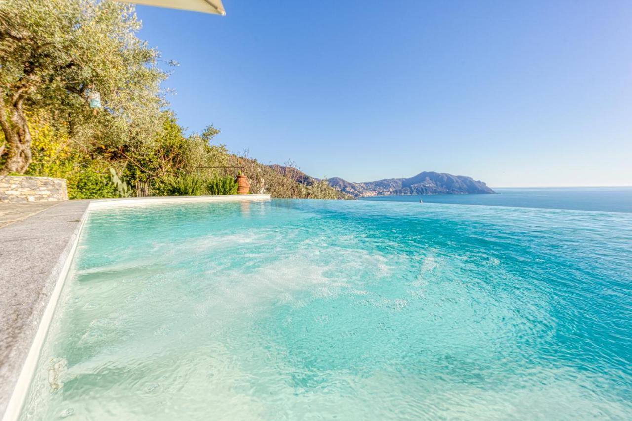 Casaviva - Ampio Trilocale Vista Mare Con Piscina - Pieve Alta Apartment Pieve Ligure Luaran gambar