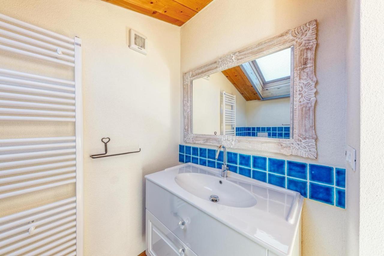 Casaviva - Ampio Trilocale Vista Mare Con Piscina - Pieve Alta Apartment Pieve Ligure Luaran gambar